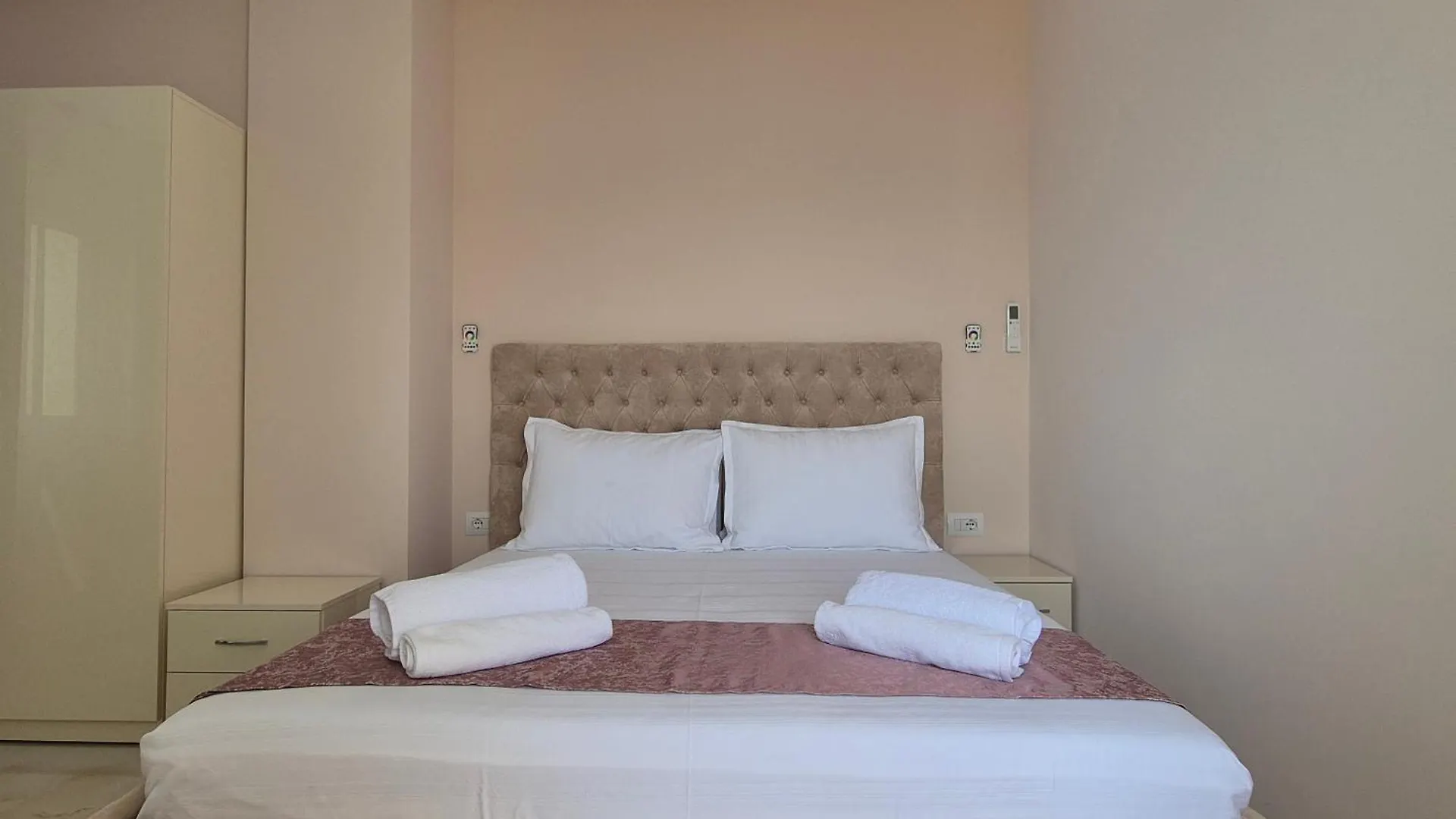 Vila Armela Sarande 0*,  Albania